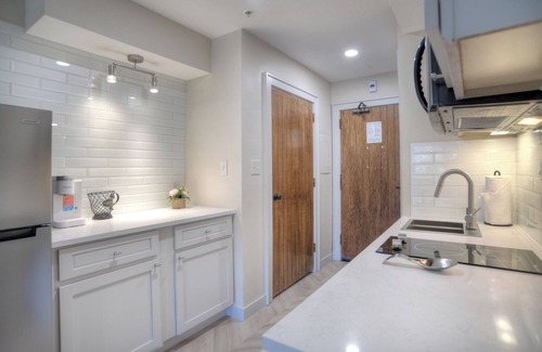Purgatory Cabin | Cloud Nine (#343) | 10 min to Ski - Golf - Pool/HotTub - Mtn Views - AC