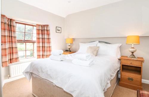 Ambleside House | Clover Cottage - Delightful 1-bed cottage in the heart of Ambleside