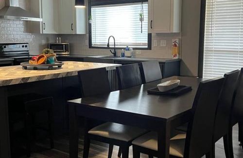 Strawn House | Cloverleaf Crossing