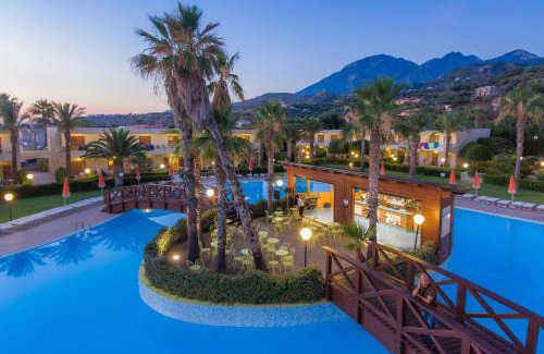 Belvedere Marittimo Hotel | Club Residence La Castellana Mare