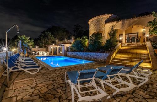 Lloret de Mar Villa | Club Villamar - Nirwana