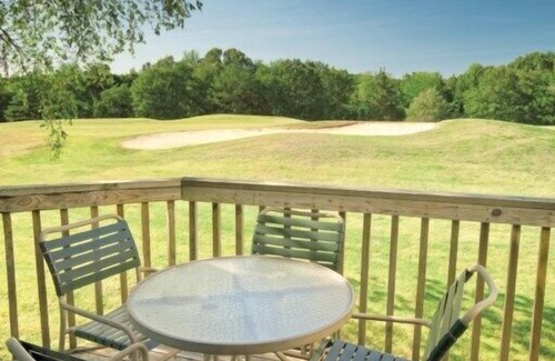 Fairfield Bay Condo | Club Wyndham Resort at Fairfield Bay, Arkansas, 1 Bedroom Deluxe Suite