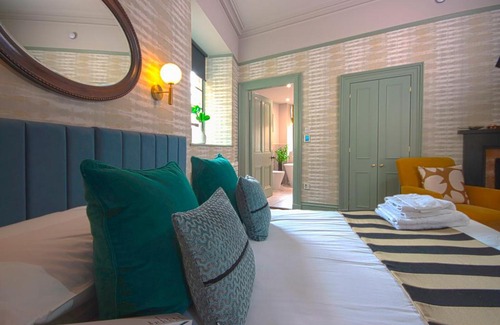 Forres Hotel | Cluny Bank