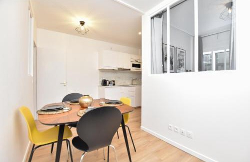 Quartier de la Porte-Saint-Denis Apartment | CMG Résidence Bonne Nouvelle/Fbg Poissonnière
