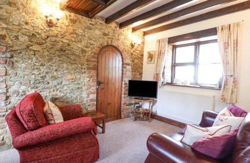 Colyton House | Coach Cottage