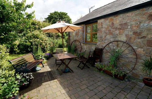 Llanfairpwllgwyngyll Cottage | Coach House Faner - Three Bedroom Cottage, Sleeps 6