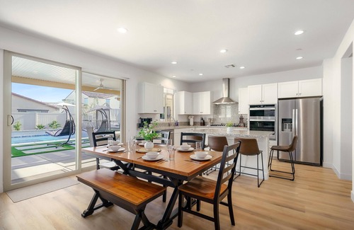 Coachella House | Coachella Luxe Stay 6BR Resort Self Check-in