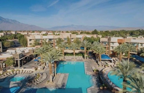 Palm Desert Apartment | Coachella perfect! Cozy studio with fitness room and AC in charming Palm Desert