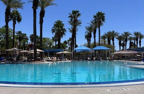 Palm Desert Apartment | Coachella perfect! Cozy studio with fitness room and AC in charming Palm Desert