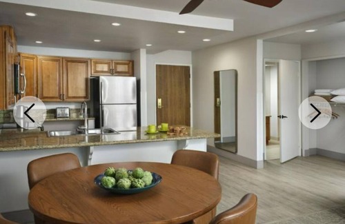 Cathedral City Resort | Coachella Stay at Desert Oasis!