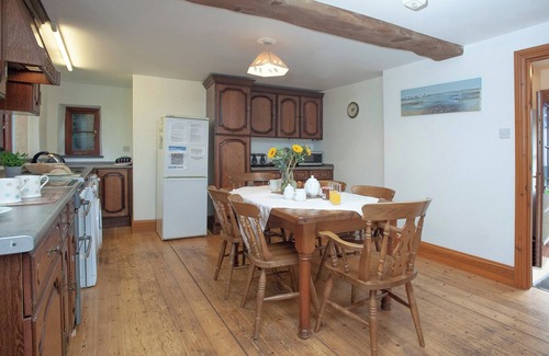 Chillington Cottage | Coachman's lodge - UK35952