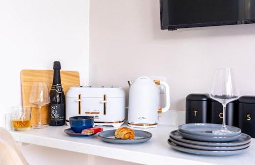 Redcar Apartment | Coastal Abode Apartment #3 at Bowles Aparthotel by Yoko Property