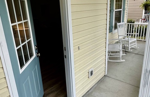 Old Town Bluffton House | Coastal Charm - Bluffton Retreat