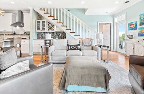 Henderson Point House | Coastal Charm Getaway - Private Pool, 2 Min Walk To Beach