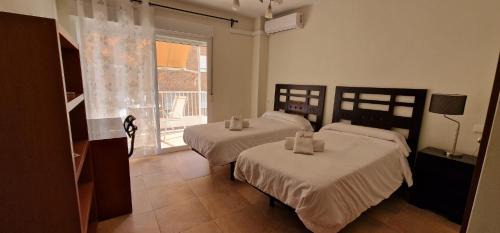 Vista Hermosa Apartment | Coastal Charm in Alicante