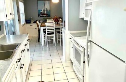 Bradenton House | Coastal Coconut Cove near Anna Maria Island