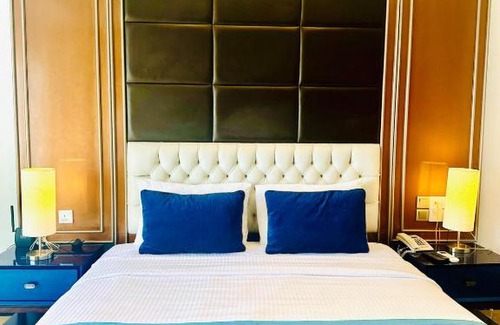 Negombo Apartment | Coastal Comfort by Ocean Breeze