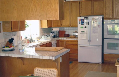 Half Moon Bay House | Coastal Comfort with Short Walk to Bluffs and Beach