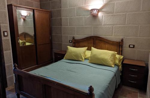 Al-Muntazah Apartment | Coastal Comforts Free Wi-Fi