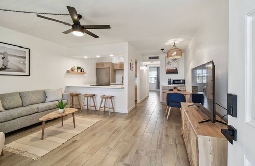 Treasure Island Condo | Coastal condo minutes from Treasure Island Beach