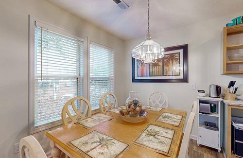 St. James Condo | Coastal Condo with golf course view and shared pool access
