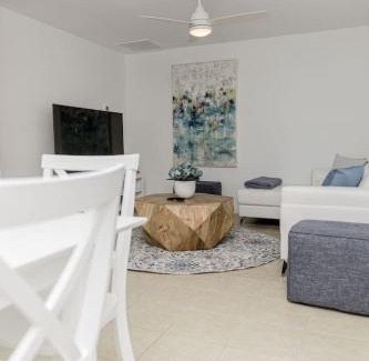 Naples Park House | Coastal Cottage House Walking Distance to Beach