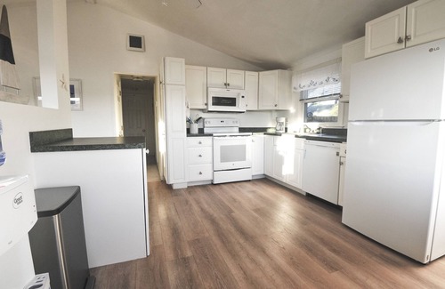 Falmouth Heights Cottage | Coastal cottage offers beautiful water views, and steps to sandy beaches
