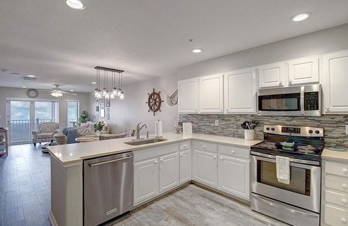 Port Aransas Condo | Coastal Cottage on the beach