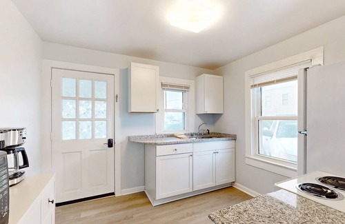Kure Beach Cottage | Coastal cottage with short walk to the beach and fishing pier