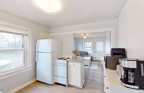 Kure Beach Cottage | Coastal cottage with short walk to the beach and fishing pier