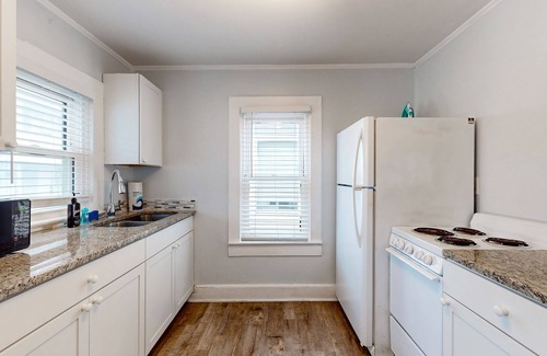 Kure Beach Cottage | Coastal cottage with short walk to the beach and fishing pier