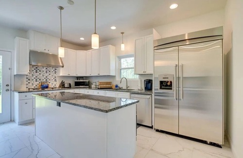 Conway House | Coastal Country Getaway!