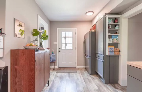 Villas Cottage | Coastal Cowgirl Cottage, By Bay, close to Cape May