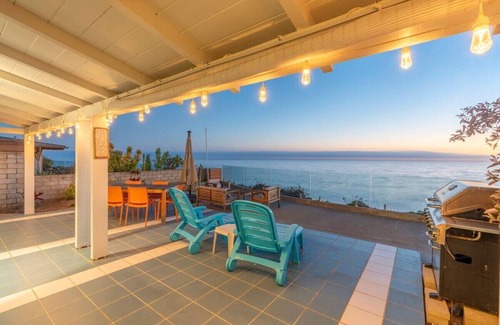 Leucadia House | Coastal Elegance: A Premier Oceanfront Retreat