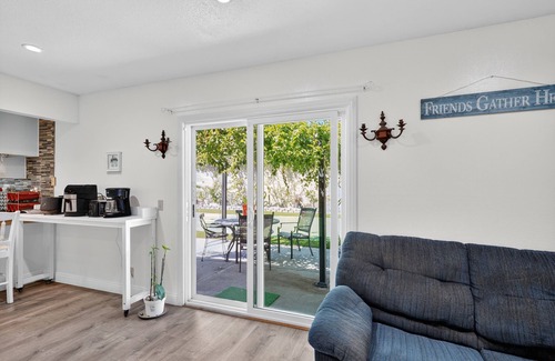 Sea View Estates House | Coastal Escape With Private Mini Golf 4 Bedroom Home