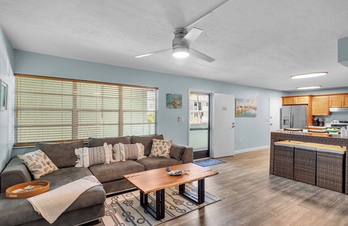 Islamorada House | Coastal Getaway at Plantation by the Sea