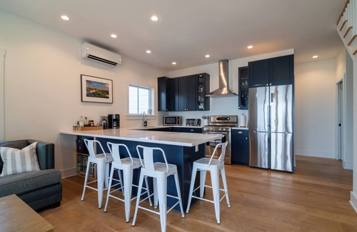 Madison House | Coastal getaway with water views in every room
