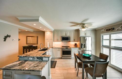 Marco Island Apartment | Coastal Marco Island Condo with Club Amenities!