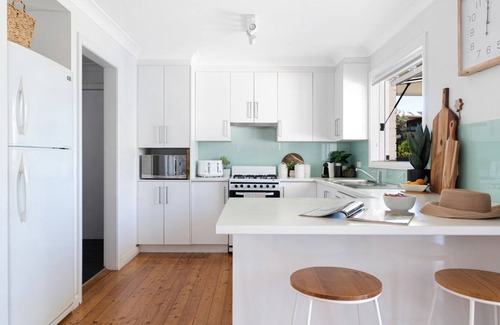 Culburra Beach House | Coastal Palms – your sun-soaked coastal getaway