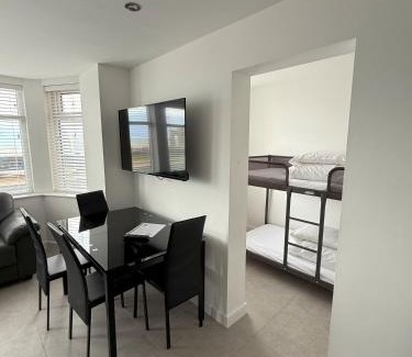 South Shore Hotel | Coastal Plaza