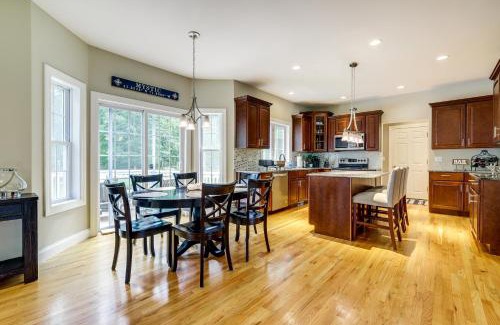 Mystic - New London House | Coastal Retreat at Mystic Seaport Heights