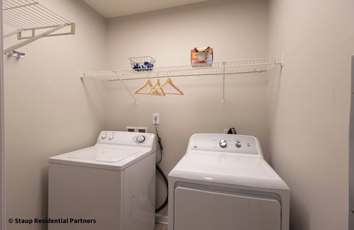 Wilmington Apartment | Coastal Work & Stay Retreat. ILM- Near UNCW/Novant 2bed-2bath