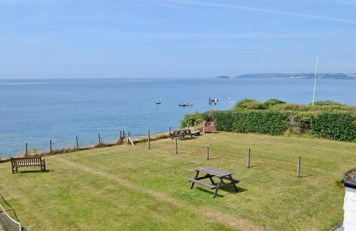Downderry House | Coastguard Cottage