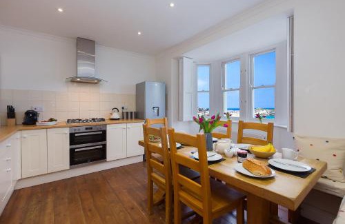 St Ives House | Coastguard House