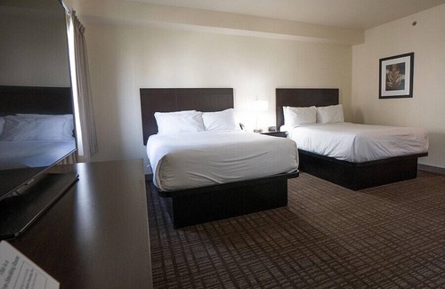Sheldon Hotel | Cobblestone Inn & Suites - Sheldon