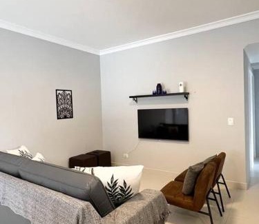 Praia Grande Apartment | Cobertura Santorini Nova com Spa e Solário na Praia Grande