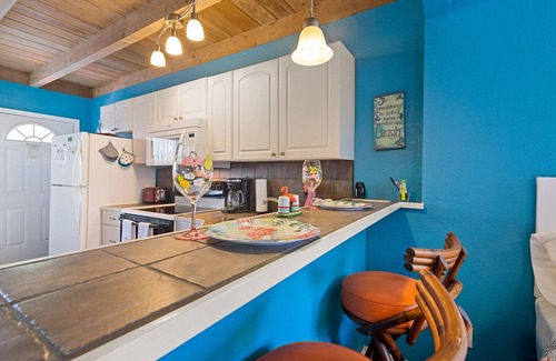 Cocoa Beach Apartment | Coco Sands Studios