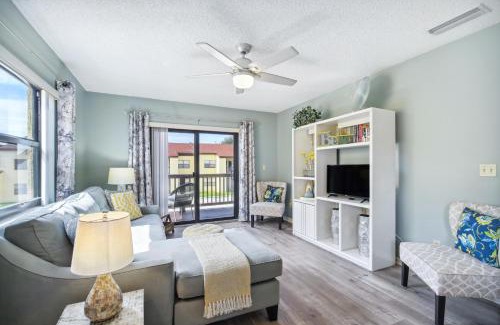 Banana River Estates Apartment | Cocoa Beach Vacation Rental - Walk to Pier!
