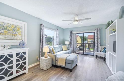 Banana River Estates Apartment | Cocoa Beach Vacation Rental - Walk to Pier!