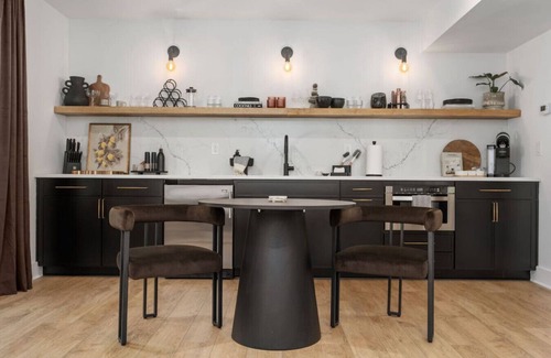Colington Apartment | Cocoa Capri - Luxury Getaway